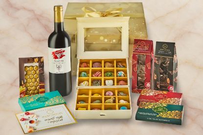 תמונה של מארז שוקולד לראש השנה WINE & DUBAI