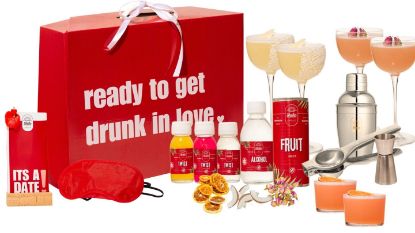 תמונה של  מארז דייט זוגי - קוקטיילים בהכנה ביתית